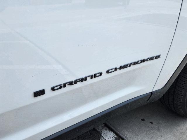 new 2025 Jeep Grand Cherokee car, priced at $41,411