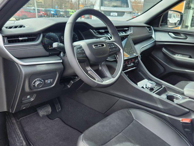 new 2025 Jeep Grand Cherokee car, priced at $45,323