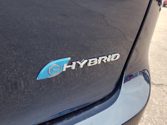 new 2025 Chrysler Pacifica Hybrid car, priced at $47,268