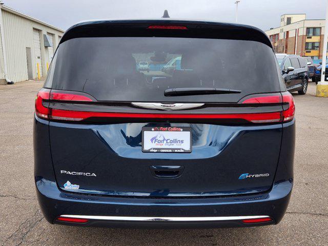 new 2025 Chrysler Pacifica Hybrid car, priced at $47,268