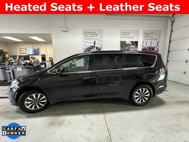 used 2022 Chrysler Pacifica Hybrid car, priced at $23,995