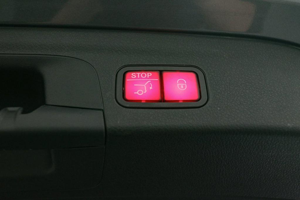 used 2021 Mercedes-Benz GLE 350 car, priced at $43,950