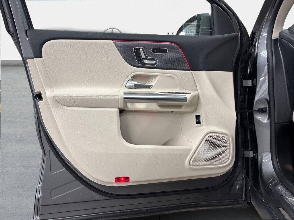 used 2021 Mercedes-Benz GLA 250 car, priced at $28,850