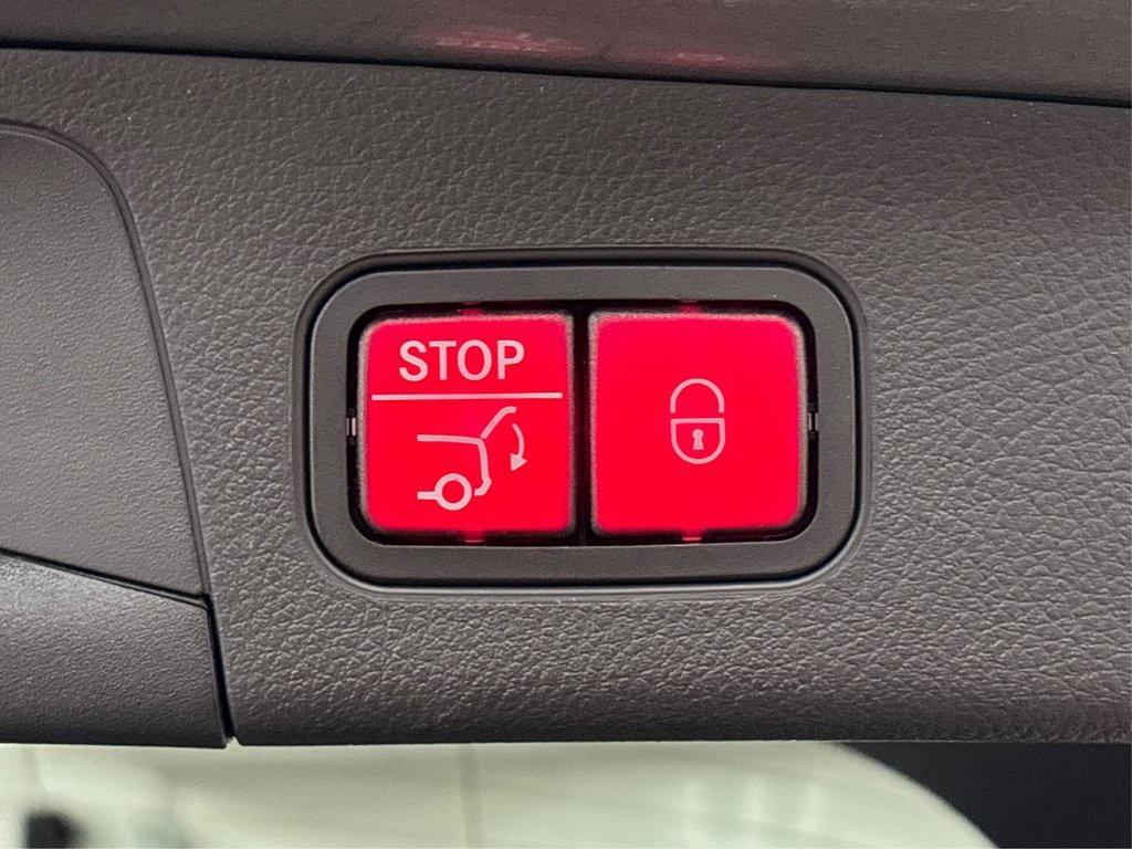 used 2021 Mercedes-Benz GLA 250 car, priced at $28,850