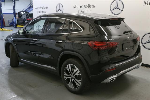 new 2025 Mercedes-Benz GLA 250 car