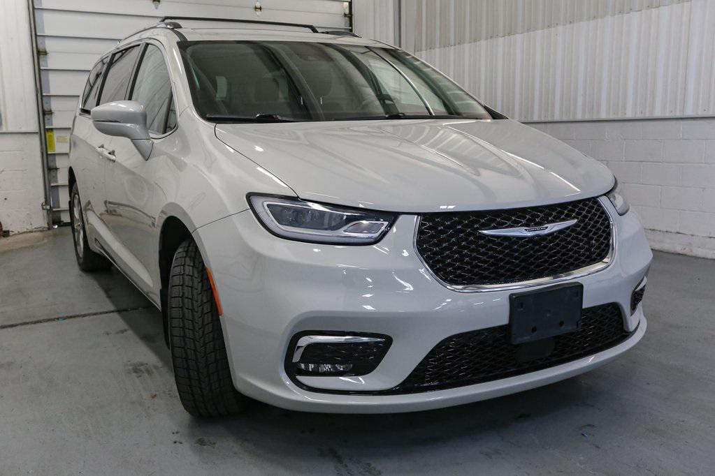 used 2021 Chrysler Pacifica car, priced at $25,850