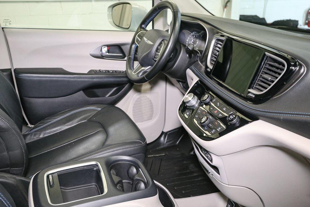 used 2021 Chrysler Pacifica car, priced at $25,850