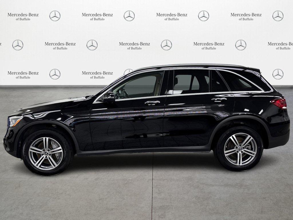 used 2022 Mercedes-Benz GLC 300 car