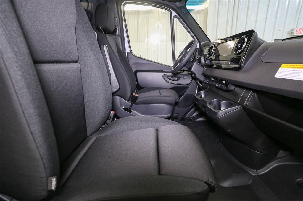 new 2025 Mercedes-Benz Sprinter 2500 car, priced at $60,115