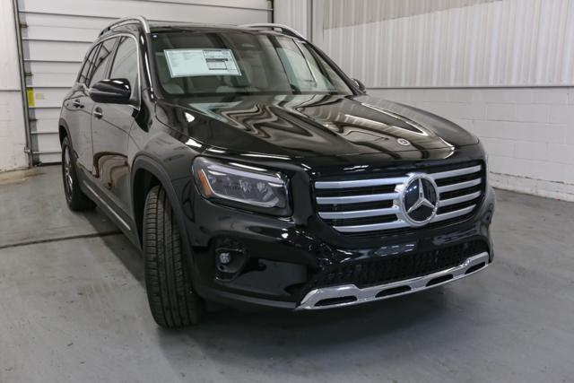 new 2024 Mercedes-Benz GLB 250 car, priced at $51,575