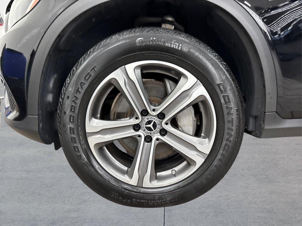 used 2019 Mercedes-Benz GLC 300 car, priced at $22,650