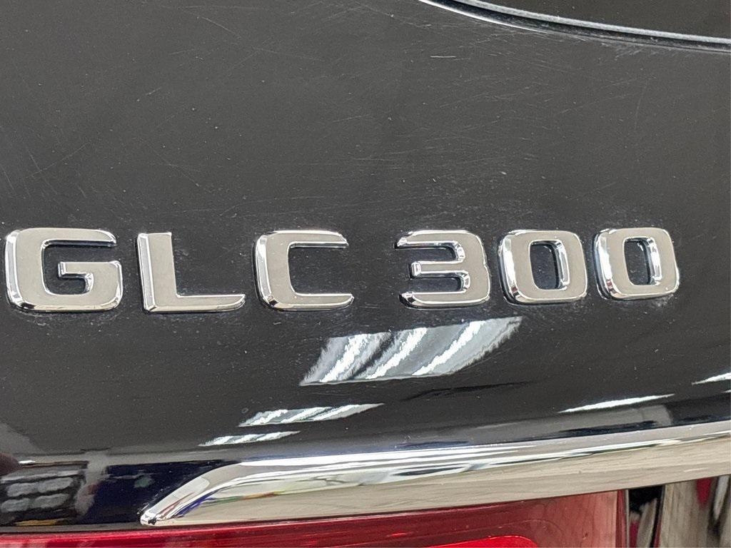 used 2019 Mercedes-Benz GLC 300 car, priced at $22,650