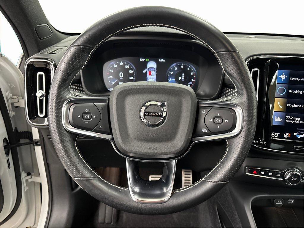 used 2021 Volvo XC40 car, priced at $24,950