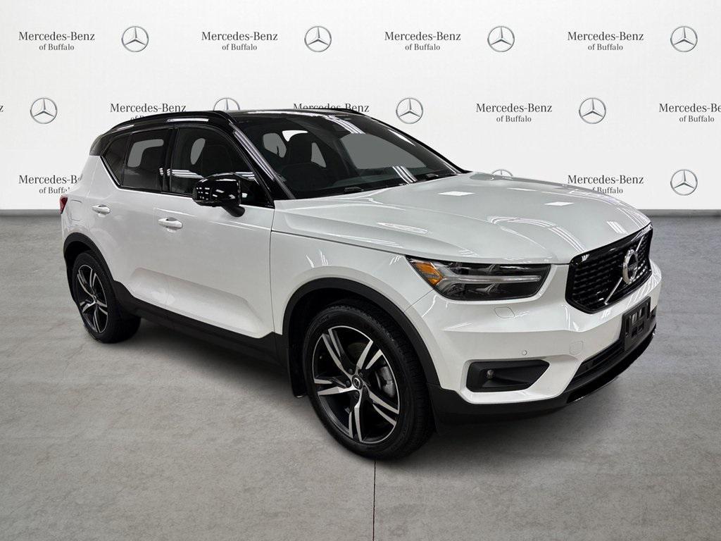 used 2021 Volvo XC40 car, priced at $24,950