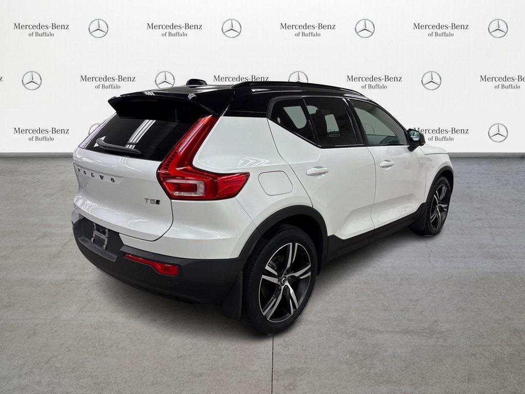 used 2021 Volvo XC40 car, priced at $24,950