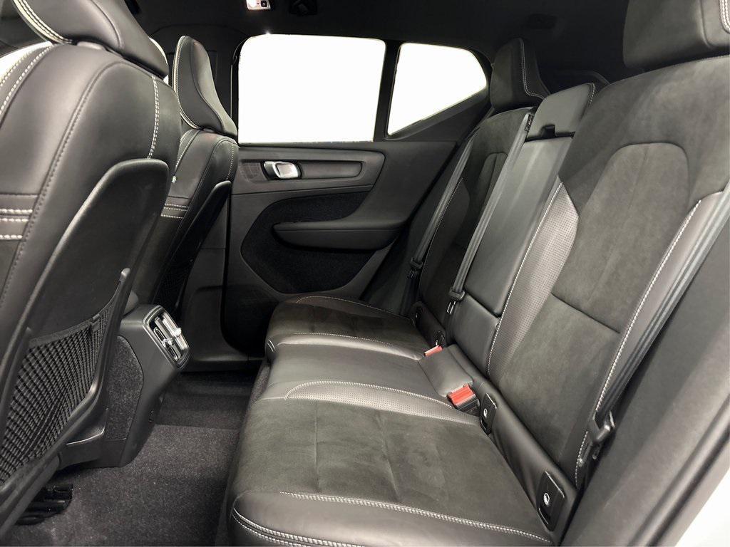 used 2021 Volvo XC40 car, priced at $24,950