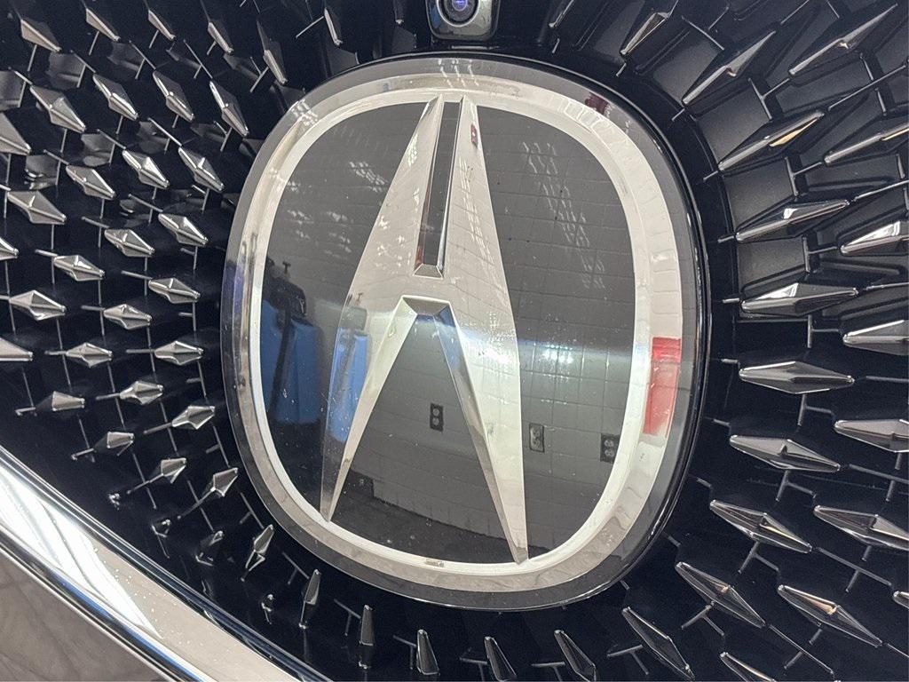 used 2022 Acura MDX car, priced at $35,650