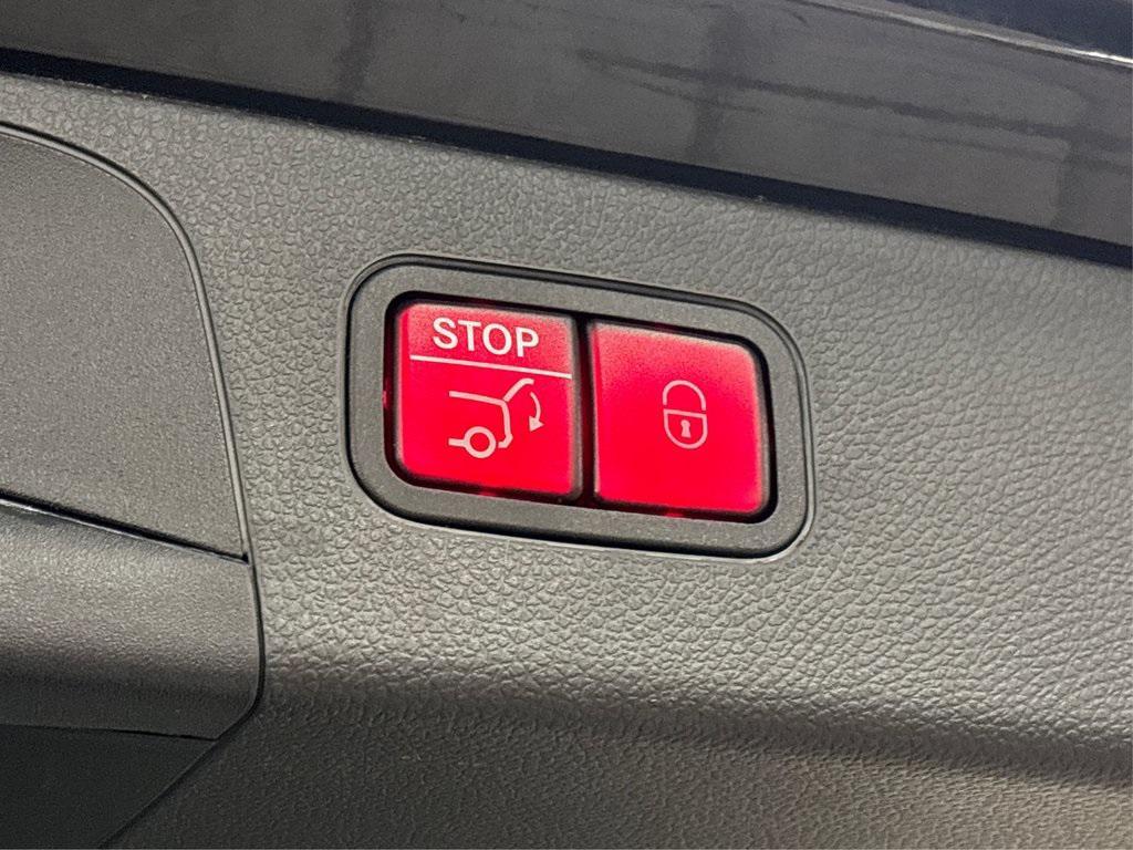 used 2022 Mercedes-Benz GLC 300 car, priced at $37,850