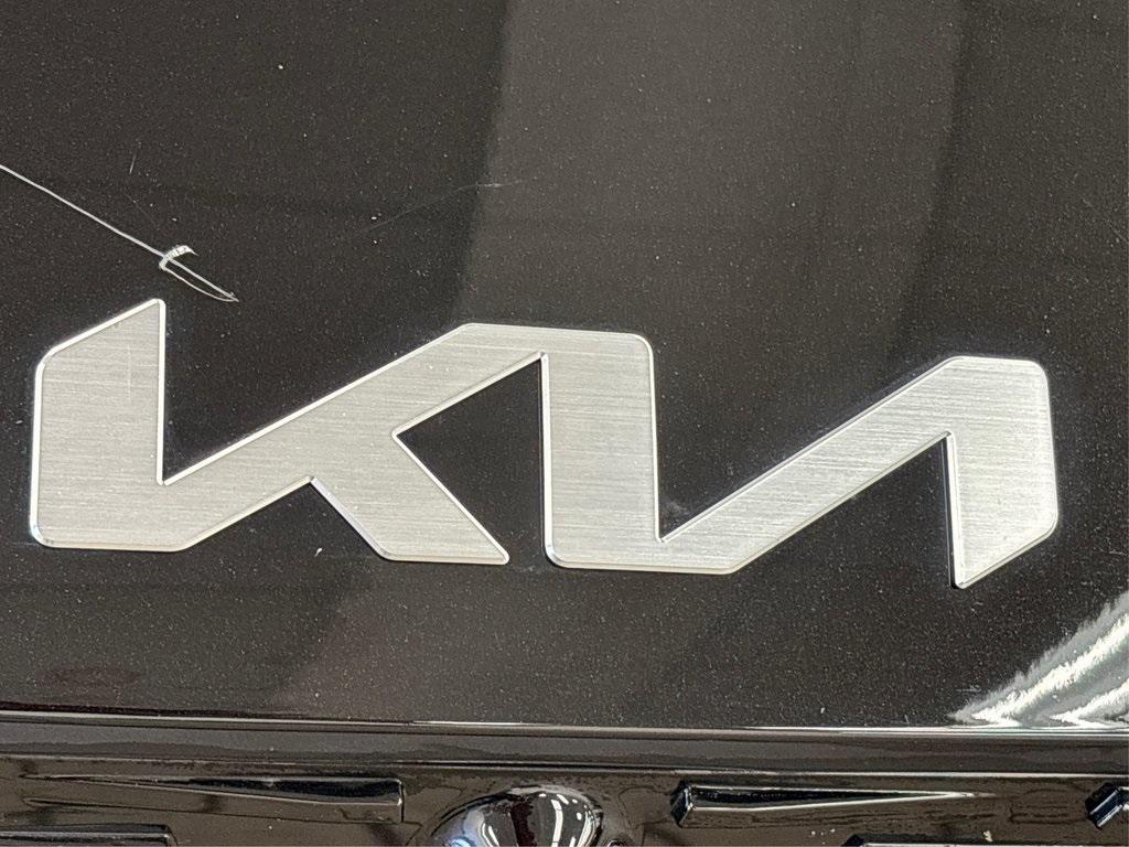 used 2022 Kia EV6 car, priced at $28,650