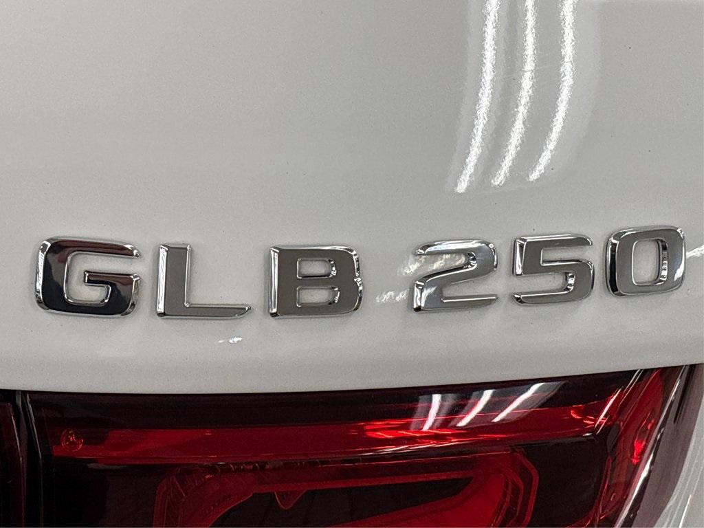 used 2023 Mercedes-Benz GLB 250 car, priced at $37,850