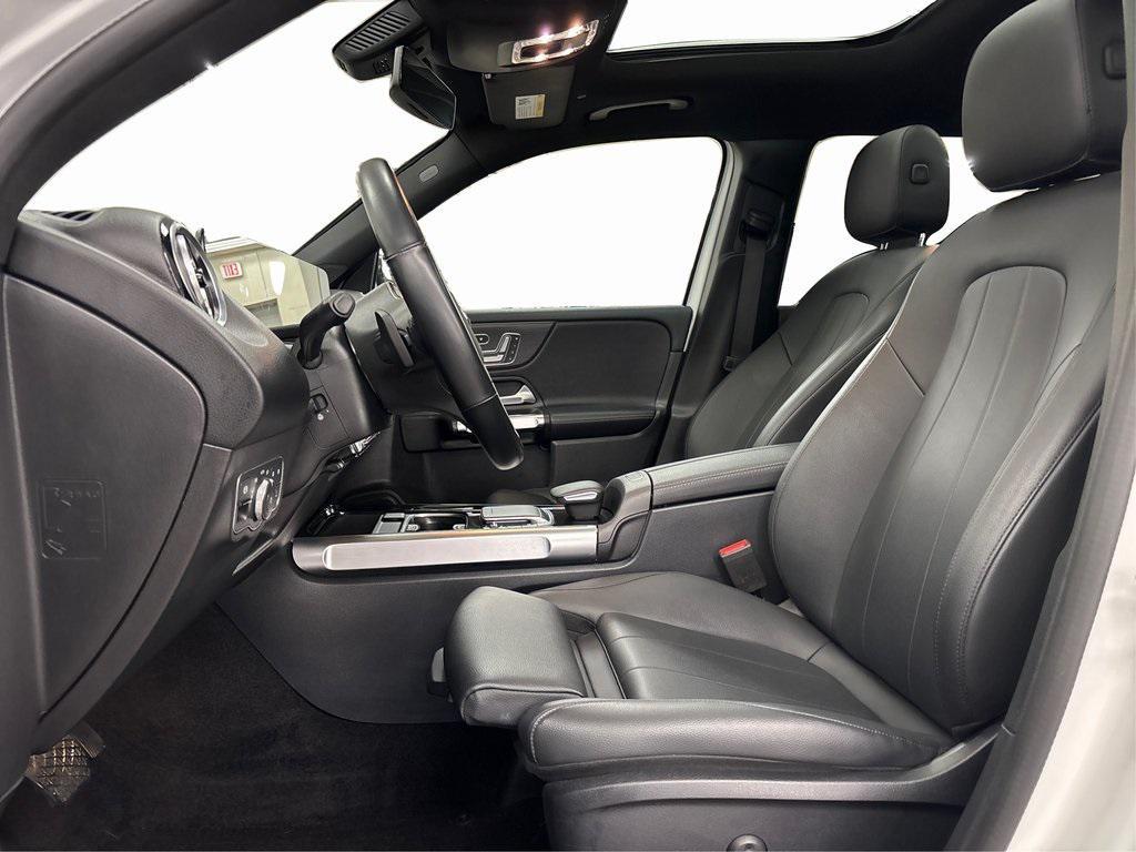 used 2023 Mercedes-Benz GLB 250 car, priced at $37,850