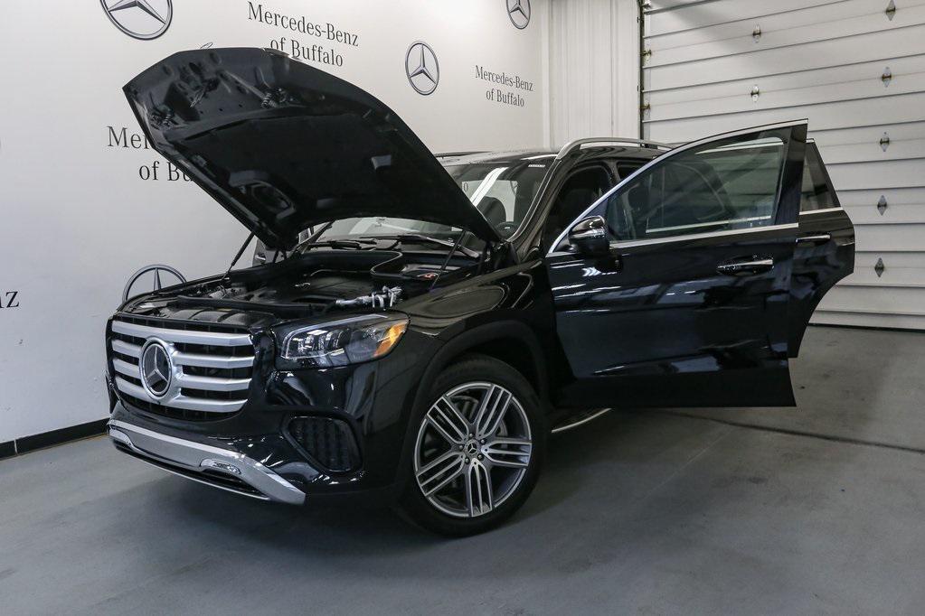 used 2025 Mercedes-Benz GLS 450 car, priced at $84,850
