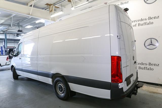 new 2025 Mercedes-Benz Sprinter 2500 car