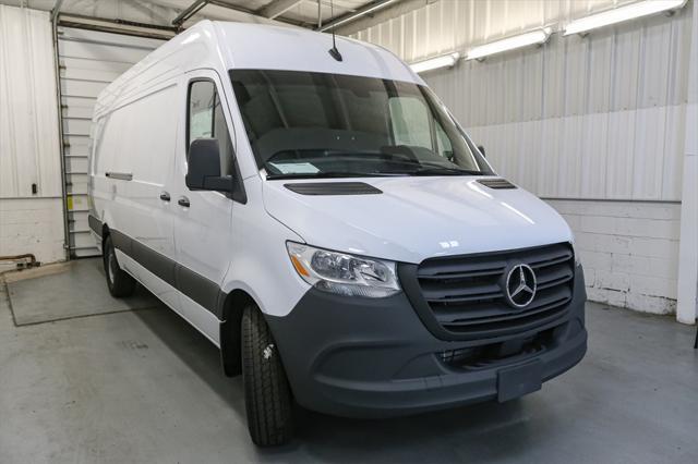 new 2025 Mercedes-Benz Sprinter 2500 car