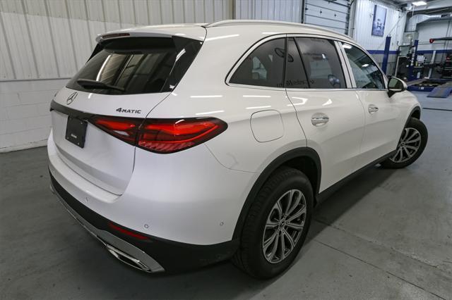 new 2025 Mercedes-Benz GLC 300 car