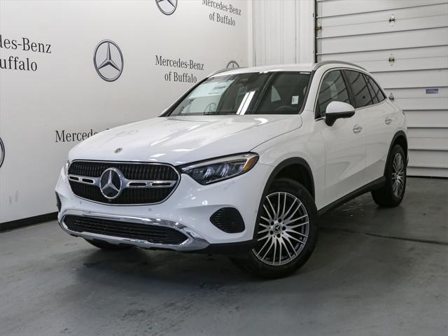 new 2024 Mercedes-Benz GLC 300 car