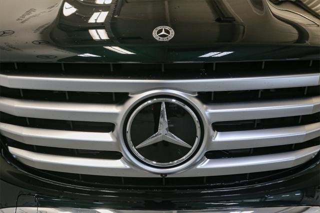 new 2025 Mercedes-Benz GLS 450 car, priced at $98,935