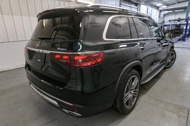 new 2025 Mercedes-Benz GLS 450 car, priced at $98,935