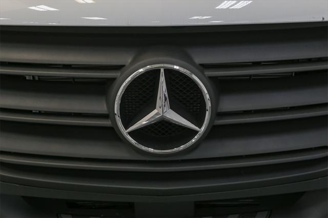 new 2025 Mercedes-Benz Sprinter 2500 car