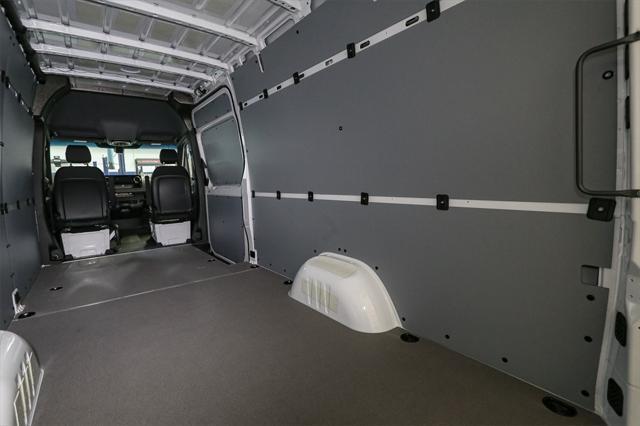 new 2025 Mercedes-Benz Sprinter 2500 car