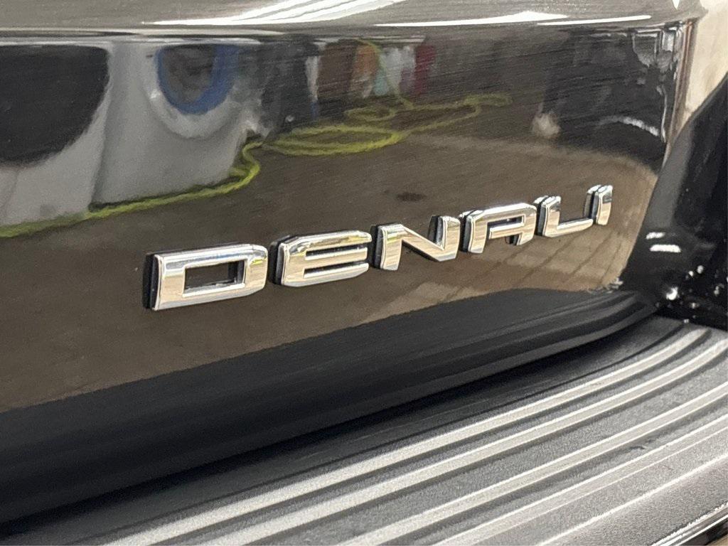 used 2024 GMC Yukon car, priced at $85,850