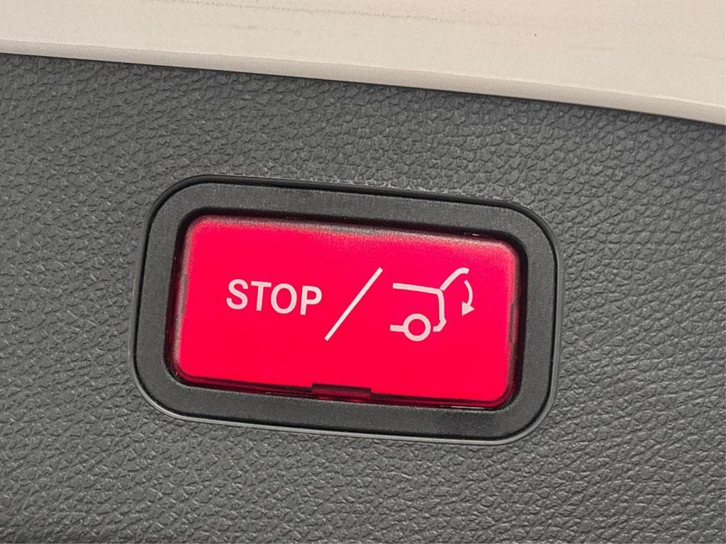 used 2020 Mercedes-Benz GLA 250 car, priced at $23,850