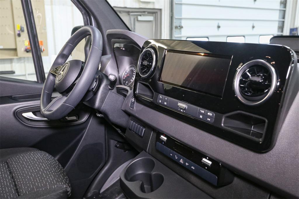 new 2025 Mercedes-Benz Sprinter 2500 car, priced at $78,065