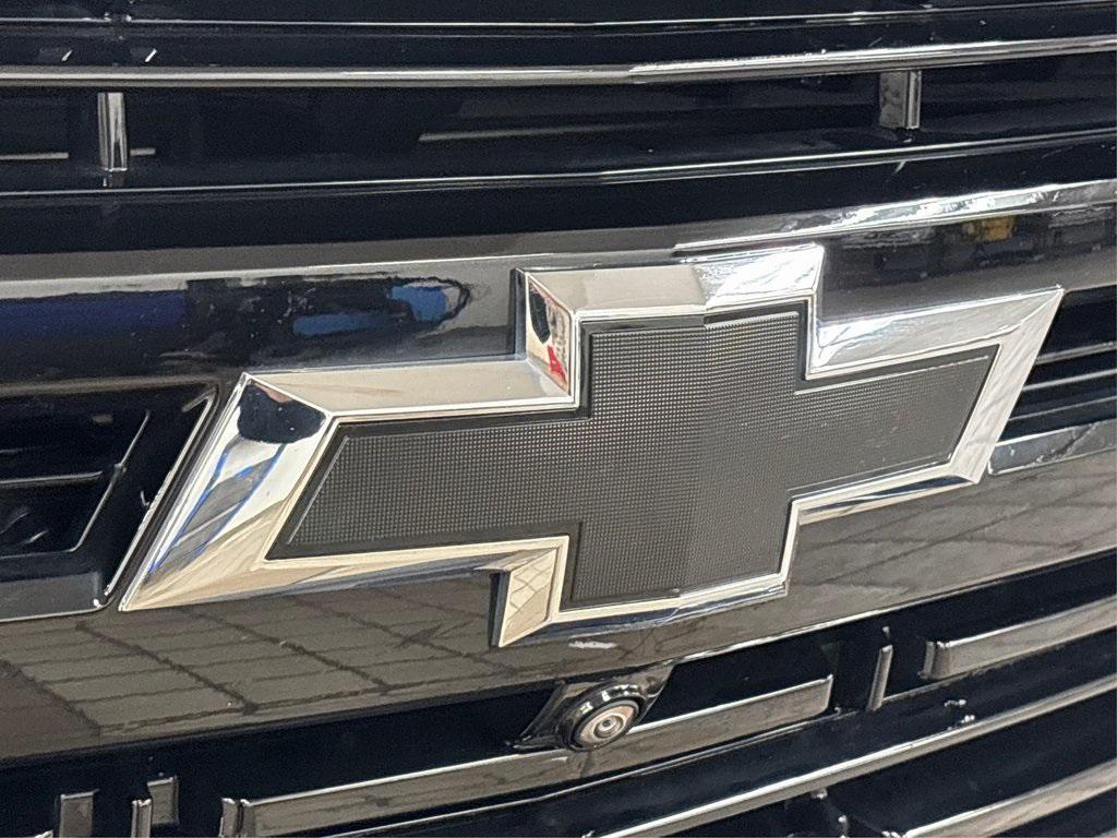 used 2023 Chevrolet Suburban car, priced at $58,850