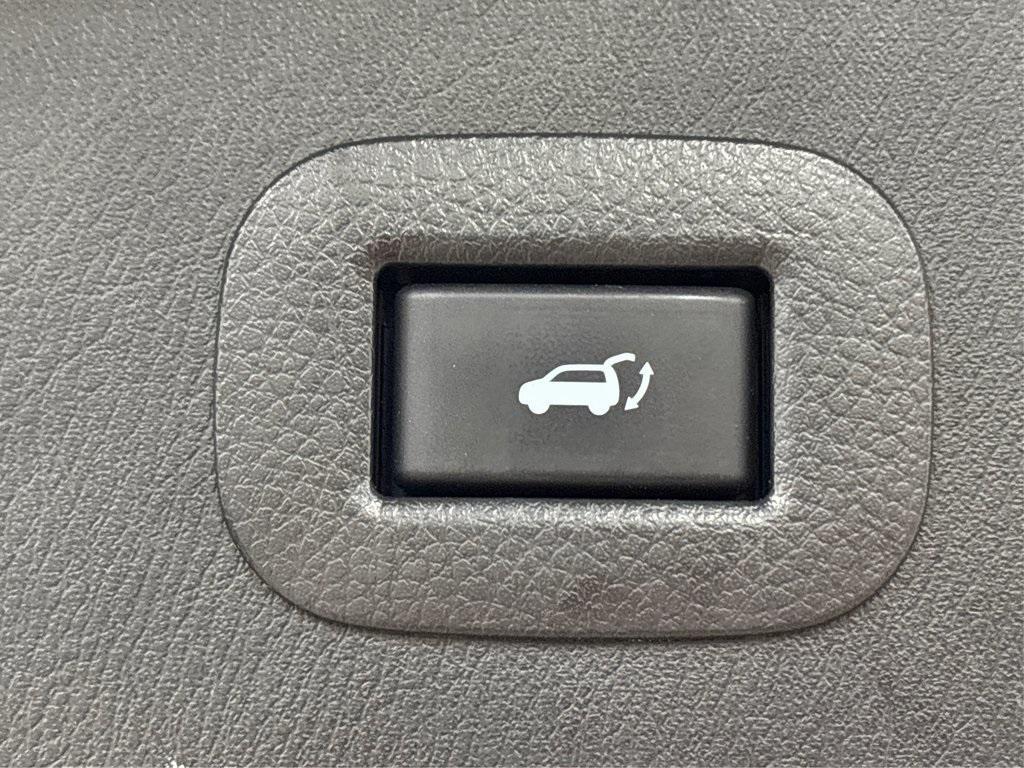 used 2022 INFINITI QX80 car, priced at $38,850