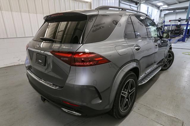 new 2025 Mercedes-Benz GLE 450 car, priced at $78,885