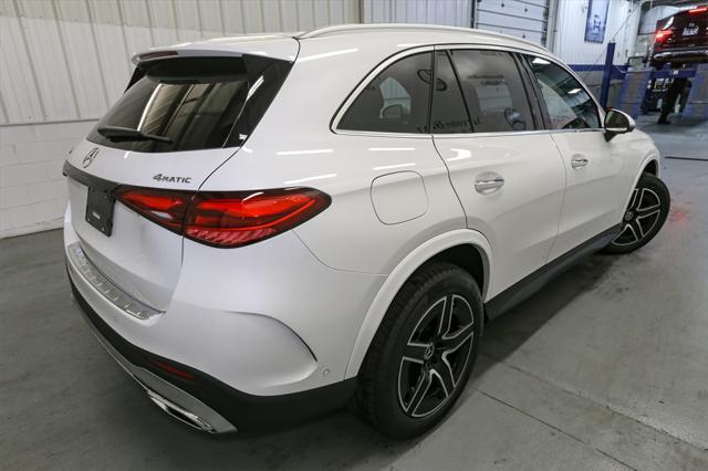 new 2025 Mercedes-Benz GLC 300 car