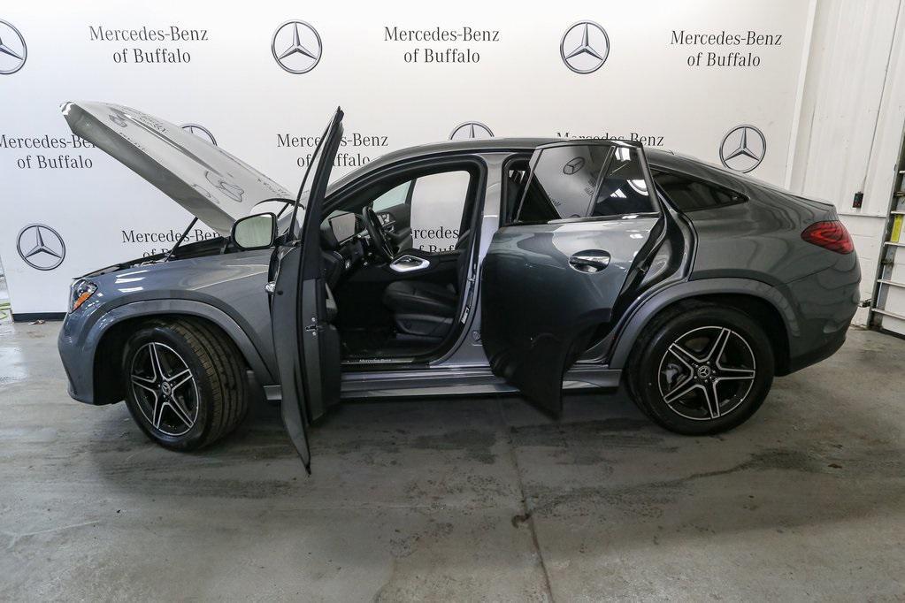 used 2025 Mercedes-Benz GLE 450 car, priced at $73,850