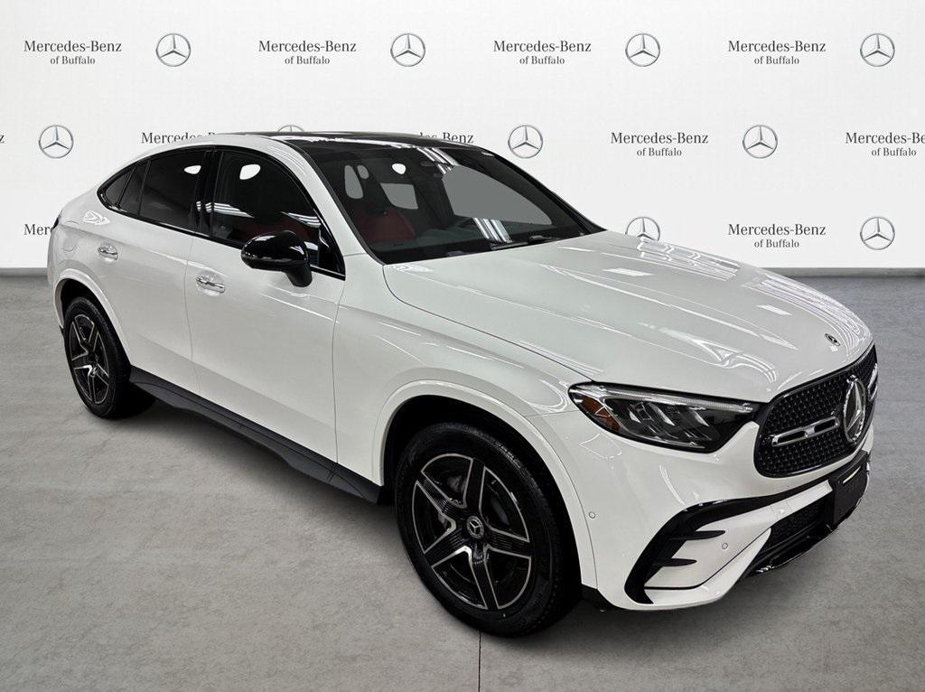 used 2025 Mercedes-Benz GLC 300 car, priced at $61,850