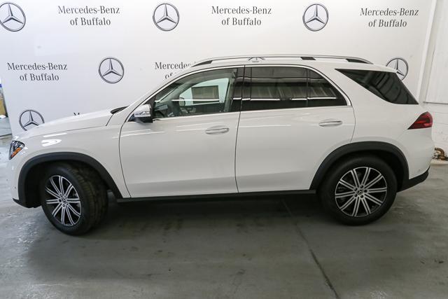 new 2024 Mercedes-Benz GLE 450 car, priced at $75,705