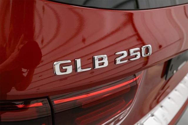 new 2024 Mercedes-Benz GLB 250 car, priced at $55,035