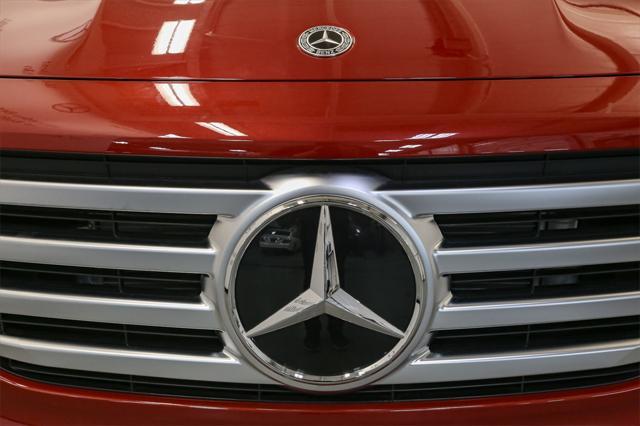 new 2024 Mercedes-Benz GLB 250 car, priced at $55,035