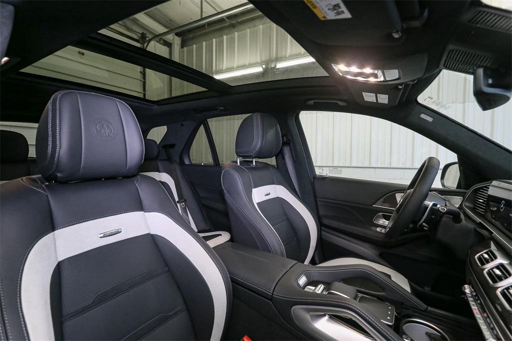 new 2025 Mercedes-Benz AMG GLE 63 car, priced at $141,705