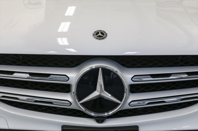 used 2020 Mercedes-Benz GLC 300 car, priced at $27,850