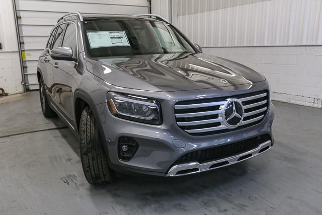 new 2024 Mercedes-Benz GLB 250 car, priced at $52,925