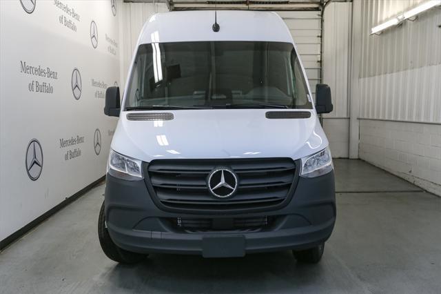 new 2025 Mercedes-Benz Sprinter 2500 car